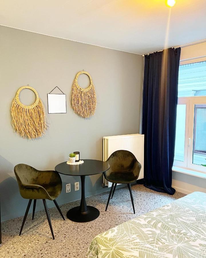 Antwerp Suites Bagian luar foto