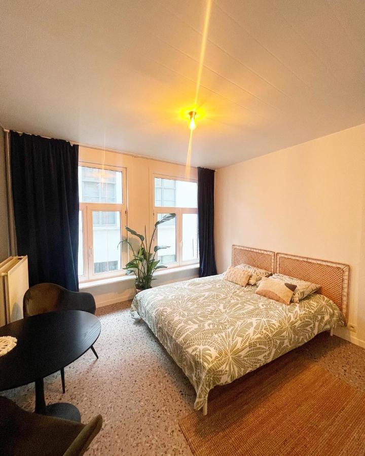 Antwerp Suites Bagian luar foto